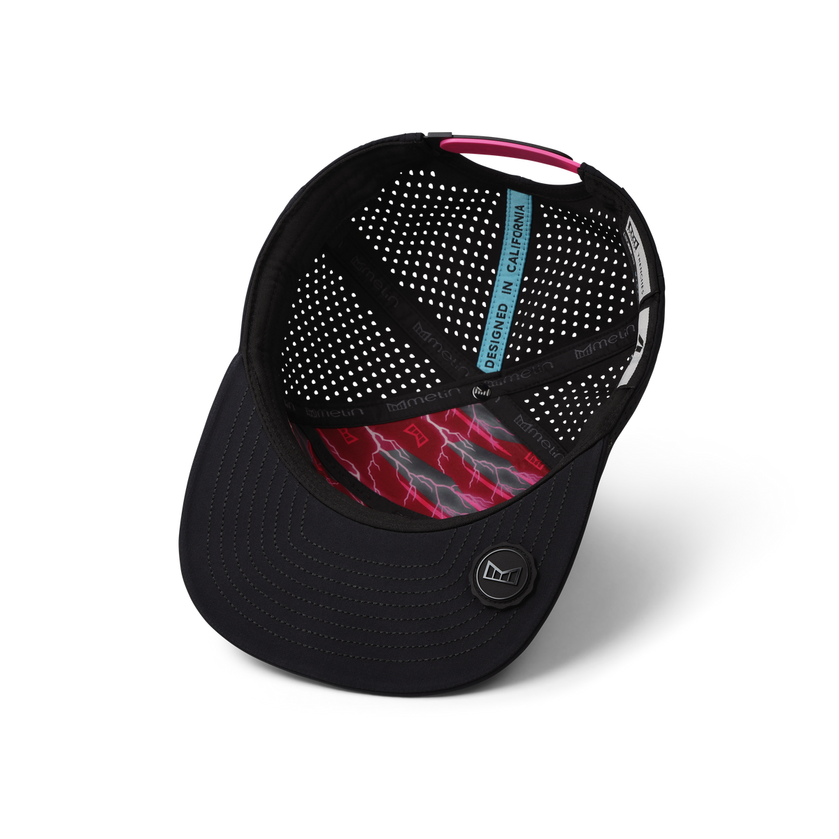 Trenches Tach'd Hydro - Black